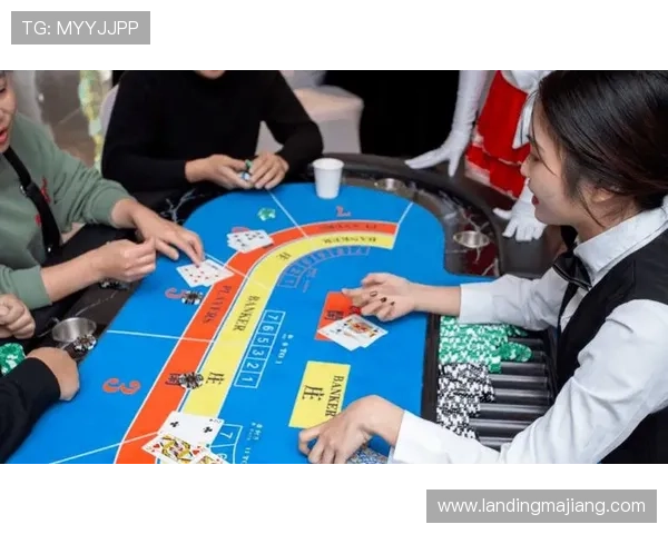 如何选择适合百家乐游戏的图标风格，打造专业且吸引玩家的界面设计方案